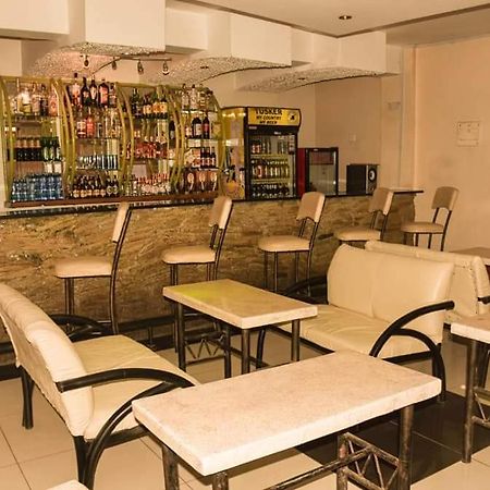 ניירובי Mates Hotel מראה חיצוני תמונה